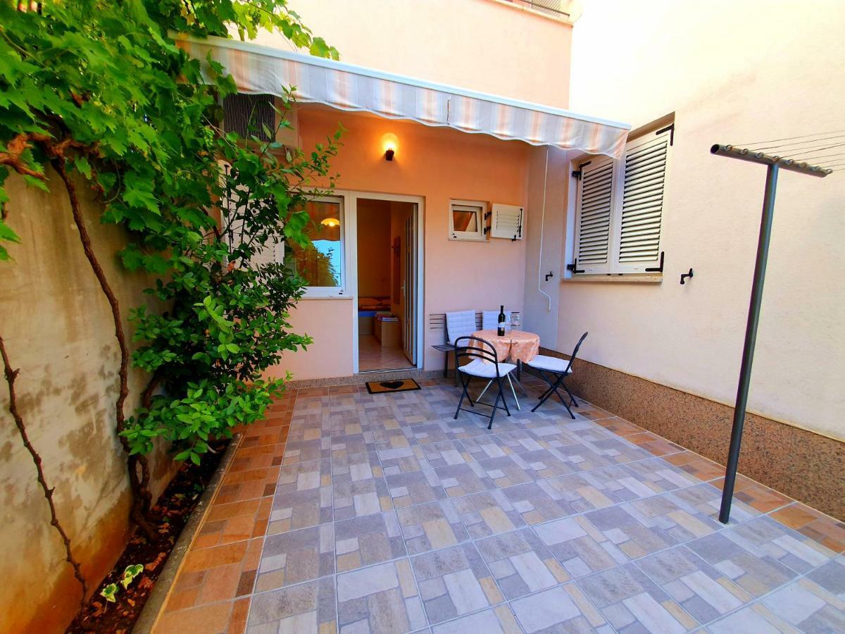 Apartmani Andreja Dramalj Exterior photo